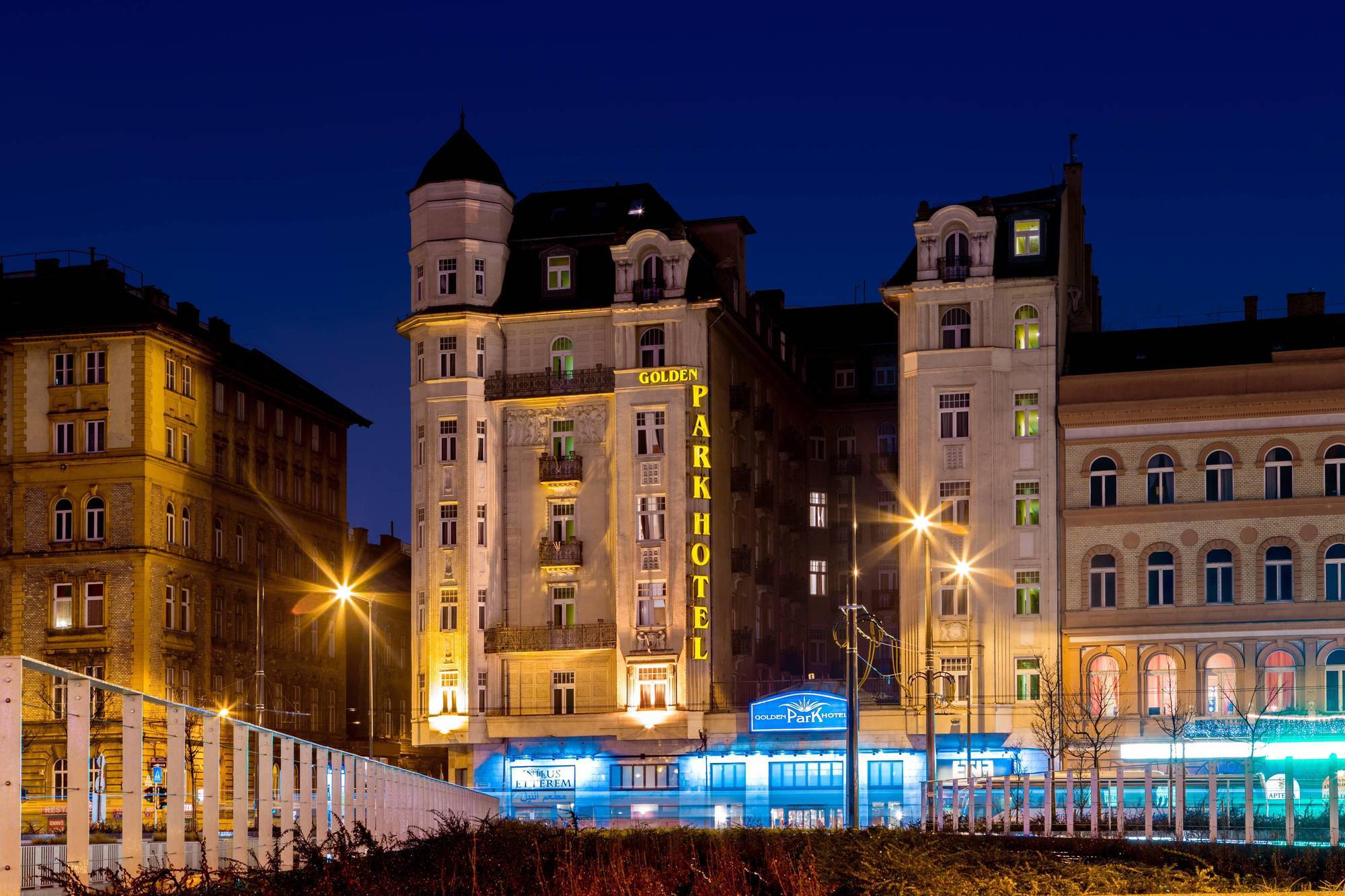 Hotel East City Budapest Exterior foto